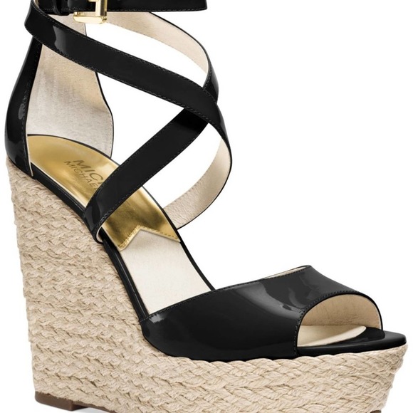 NEW Michael Kors Gabriella - 9.5 - Picture 3 of 3